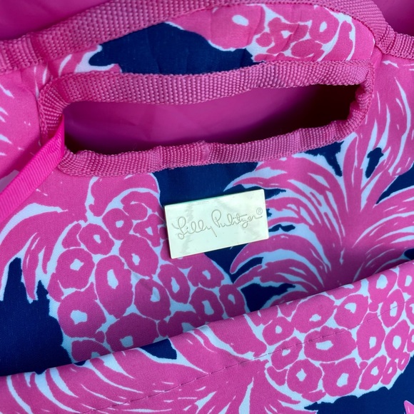 Lilly Pulitzer Insulated Beverage Bucket Bag - Picture 8 of 9